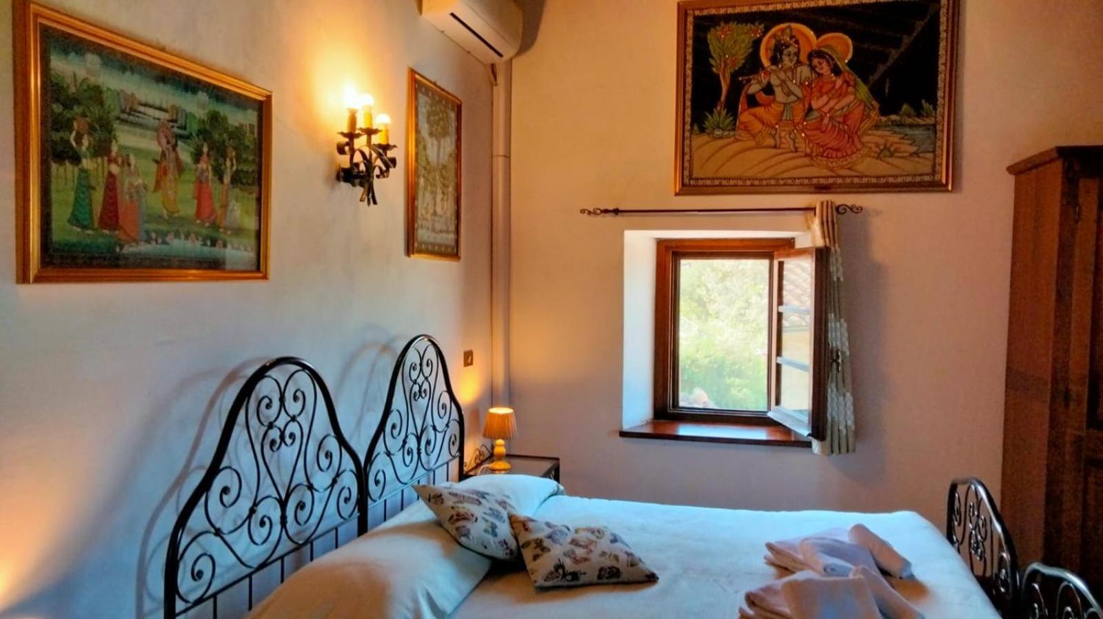 Agriturismo Grossola Castiglione dʼOrcia Exterior foto